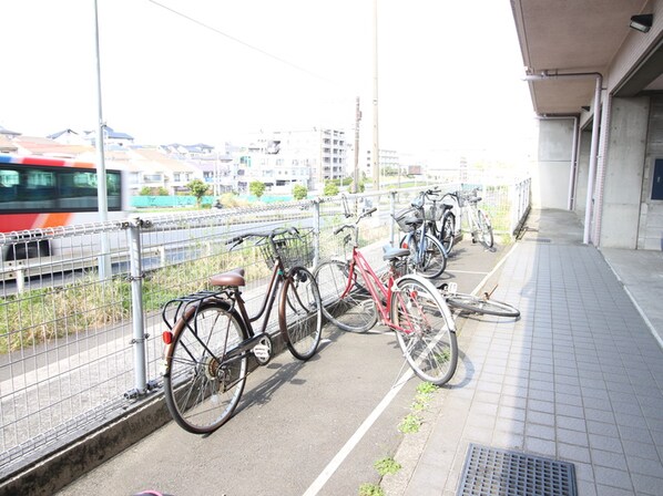 ブライトウエスト江田の物件外観写真